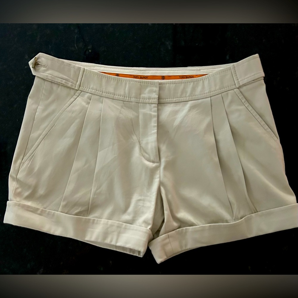 🧶Tory Burch Khaki Shorts -Size 2 - Picture 2 of 5